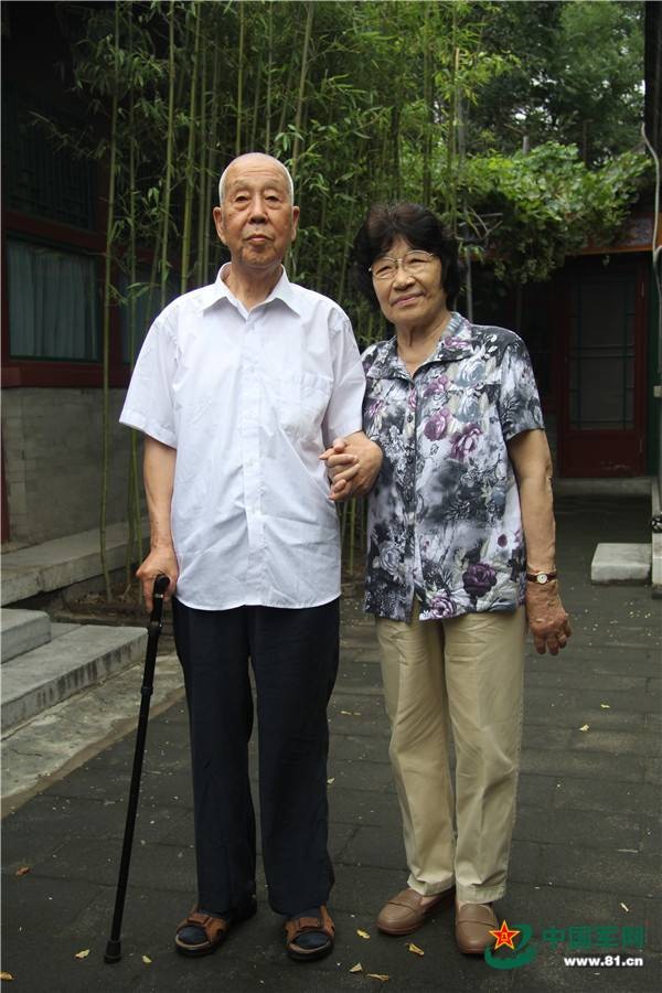 【蜗牛棋牌】两位“洋八路”的故事:一生奉献给中国革命