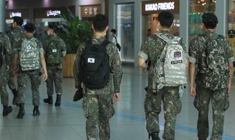 韩国陆军发生群聚性感染 已有36名官兵确诊