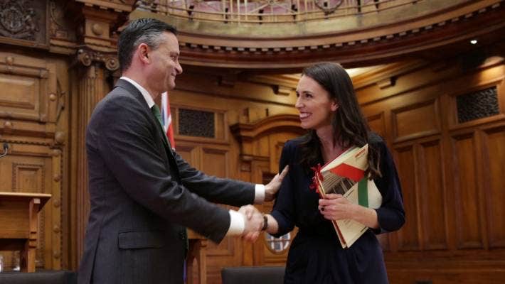 新西兰工党与绿党联合组建新一届政府