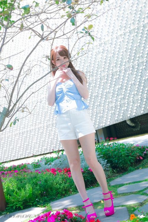 美腿番外篇系列 雪菁 街景外拍