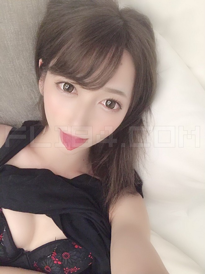 【蜗牛棋牌】真相了!23岁的女优爱沢さら(爱泽SARA)爱沢さら竟是男儿身?