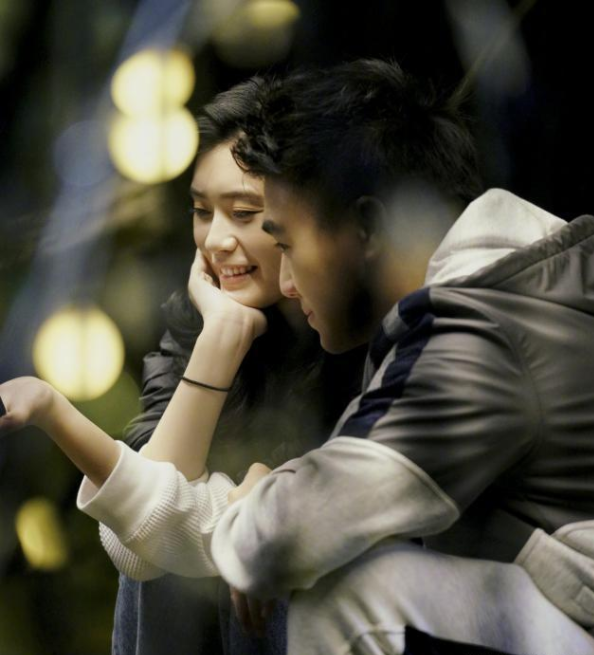 1.png 【蜗牛棋牌】奚梦瑶谈豪门婚姻,自曝产后抑郁,老公爱撒娇为让自己被需要