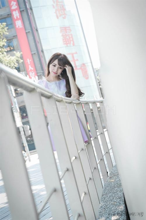 美腿番外篇系列 雪菁 街景外拍