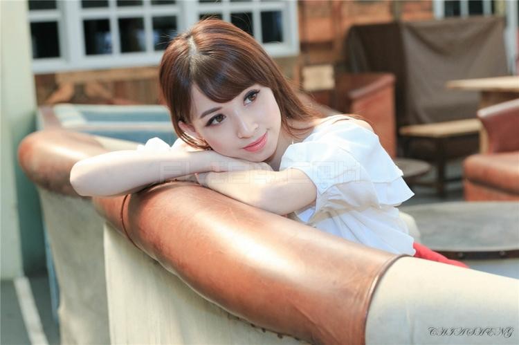 美腿番外篇系列 雪菁 街景外拍