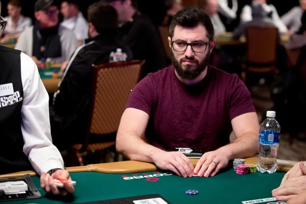 【蜗牛棋牌】Chance Kornuth提前认输,Phil Galfond赢下第三个挑战赛