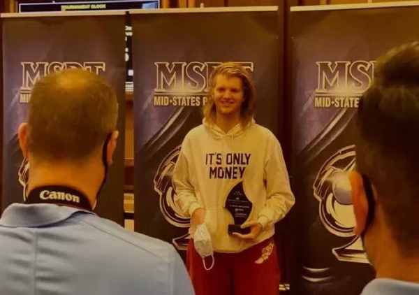 【蜗牛棋牌】大佬Bill Perkin再搞事情 单挑风不停 美国现场赛事MSPT落幕