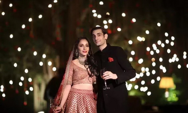 【蜗牛棋牌】立陶宛大佬Tony G挑战Phil Hellmuth!就一个条件 全球直播!