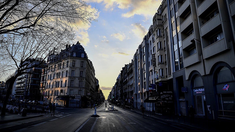 巴黎市政府将提议“封城”三周