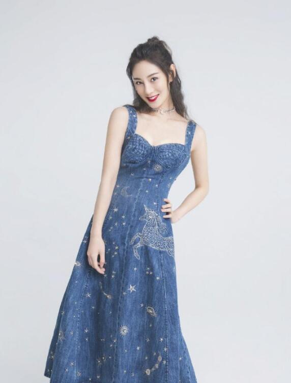 【蜗牛棋牌】赵圆瑗 内地高颜值女星美照分享及个人资料