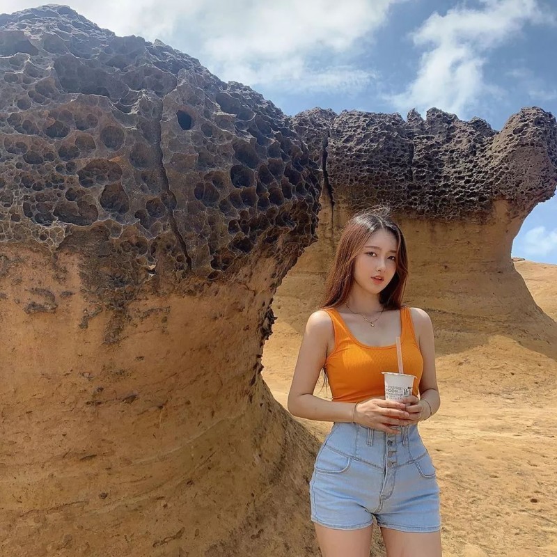 【蜗牛棋牌】深藏不露的身材最迷人