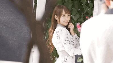 【蜗牛棋牌】解密!在辉月杏梨之后登场、于无码片商加勒比登场「初下马」的七海菜菜是?