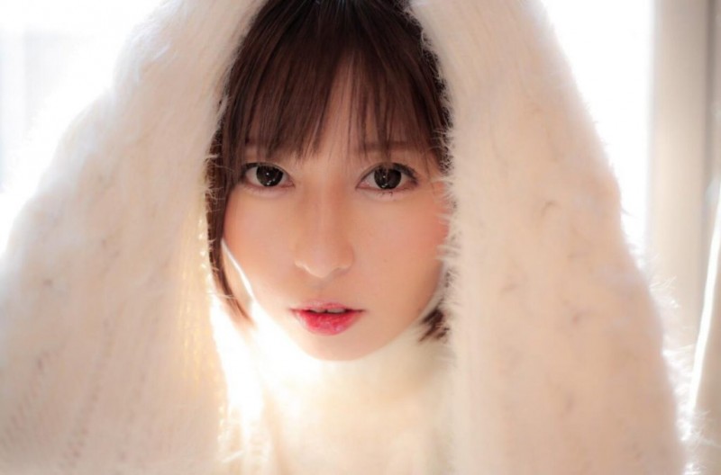 【蜗牛棋牌】初美百合香(初美ゆりか,Hatsumi-Yurika)出道作品MIAA-447介绍及封面预览