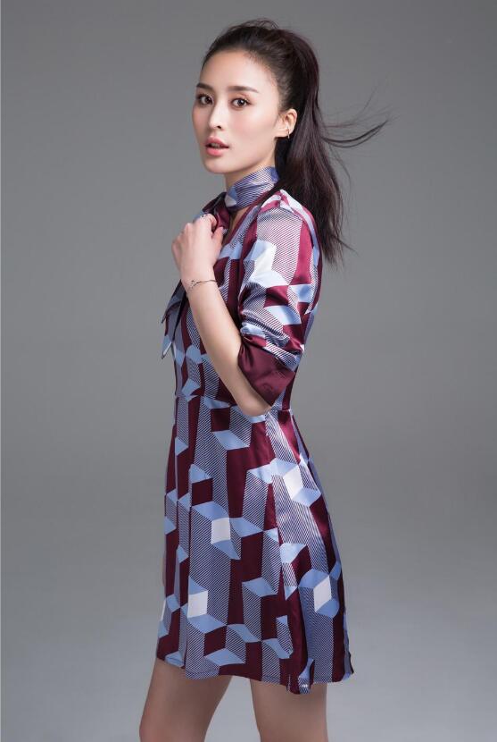【蜗牛棋牌】汤晶晶 内地高颜值女星美照鉴赏