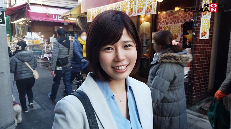 【蜗牛棋牌】拉保险的不爱保险套!G奶妖娆的她每做必中出!