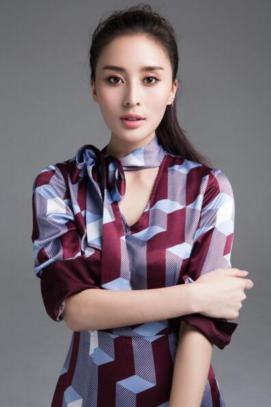 【蜗牛棋牌】汤晶晶 内地高颜值女星美照鉴赏
