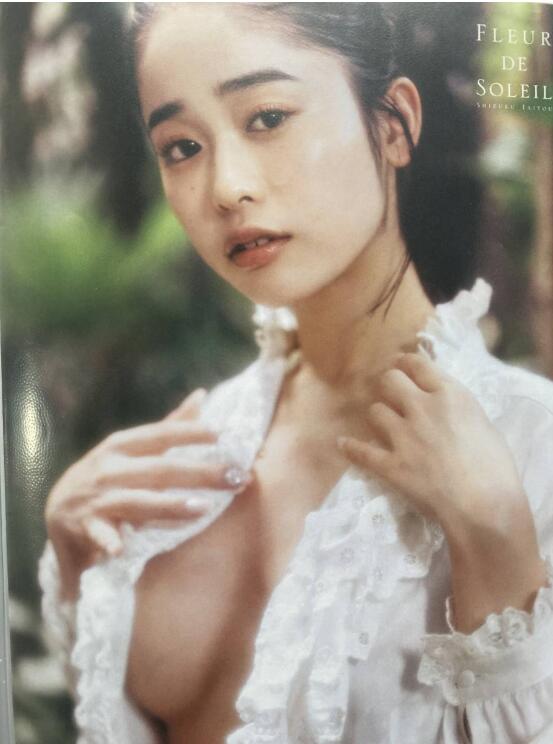 【蜗牛棋牌】百年一度的新人!写真业界的前大物!SOD STAR新救星MINAMO作品STARS–371介绍及封面预览