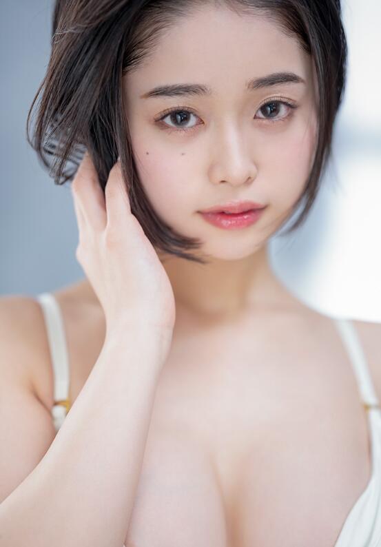 【蜗牛棋牌】百年一度的新人!写真业界的前大物!SOD STAR新救星MINAMO作品STARS–371介绍及封面预览