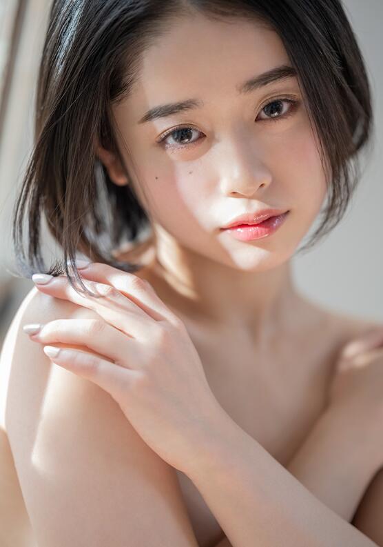 【蜗牛棋牌】百年一度的新人!写真业界的前大物!SOD STAR新救星MINAMO作品STARS–371介绍及封面预览
