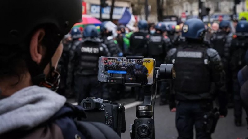 法国《整体安全法》争议条款被判违宪