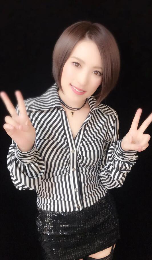 【蜗牛棋牌】纱纱原百合(紗々原ゆり)SHKD-931:轮流被老公和前上司仲础这孩子到底是谁的!?