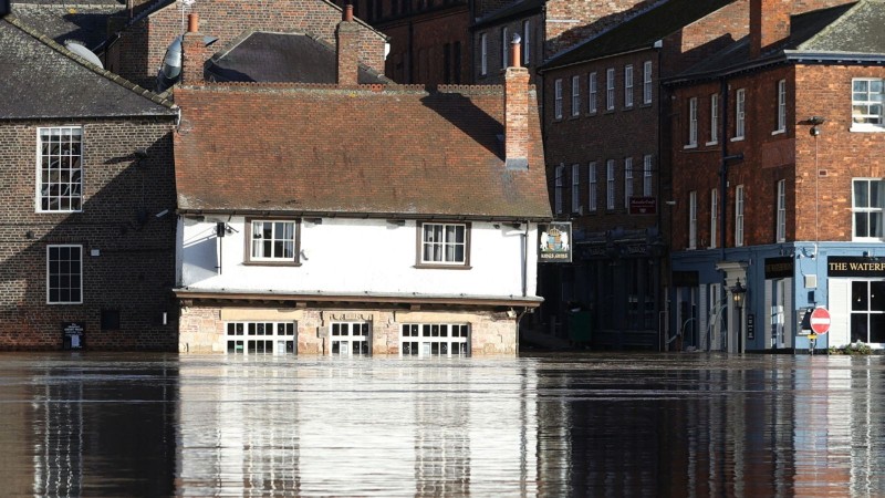 英国发布气候报告：英政府应对气候变化表现无力