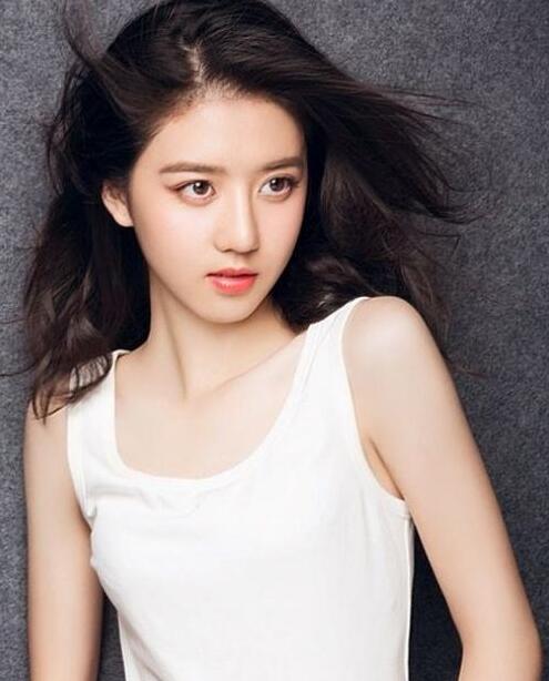 【蜗牛棋牌】李凯馨 台湾清新女神个人资料及美照(多图)欣赏