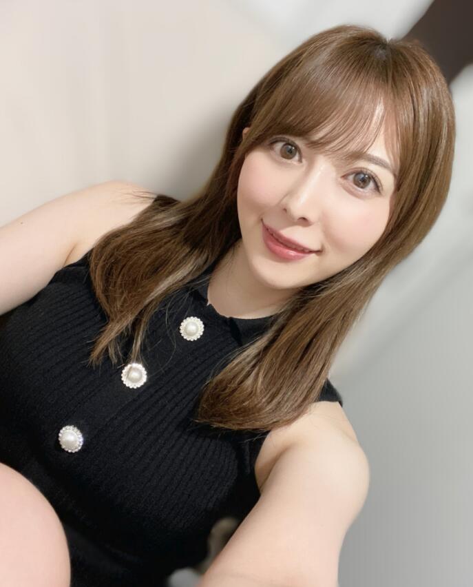 【蜗牛棋牌】岬奈奈美(岬ななみ,Misaki-Nanami)新作品介绍:寂寞美妻与邻居小王偷偷为爱鼓掌!