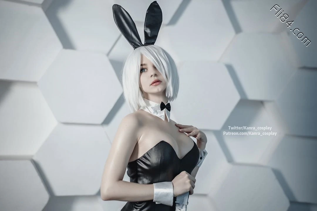 白俄罗斯coser"Kanra Collins"变身小护士瞬间让人心动！