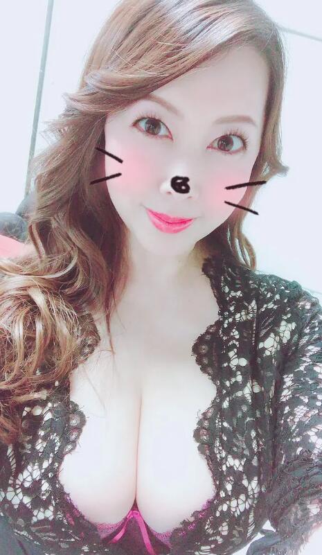 【蜗牛棋牌】风间由美(風間ゆみ)最新作品JUL-488:艾薇界最资深S女大啖小鲜肉!