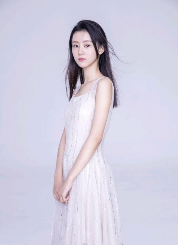 【蜗牛棋牌】徐沐婵 内地高颜值女星美照鉴赏