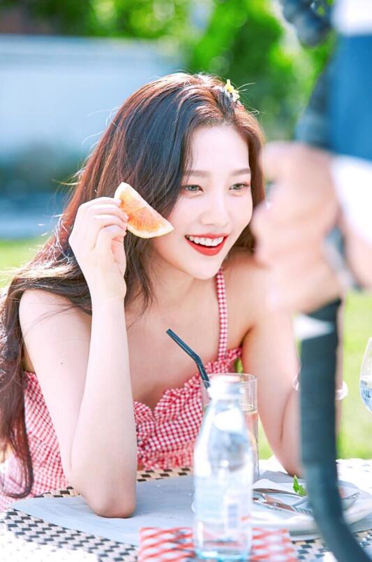 【蜗牛棋牌】朴秀荣 韩国女子演唱组合Red Velvet成员美照(多图)鉴赏及个人资料