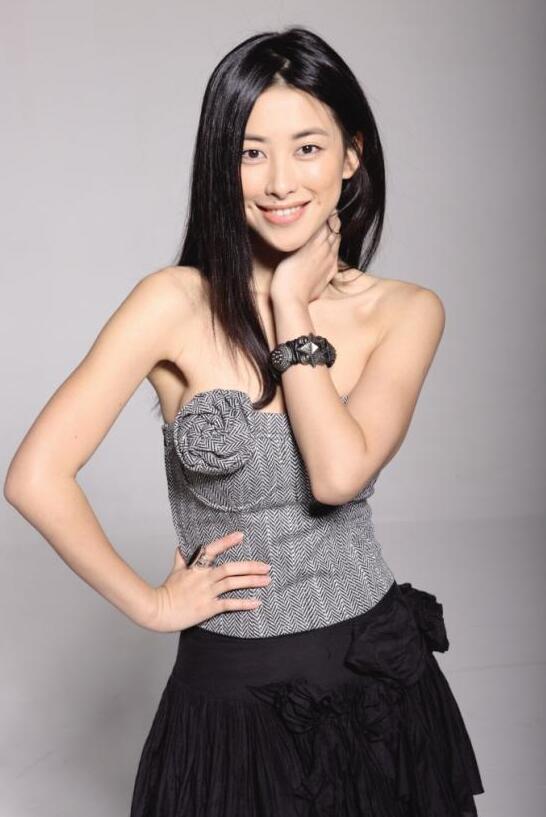 【蜗牛棋牌】朱珠 MTV VJ大赛北京赛冠军美照鉴赏