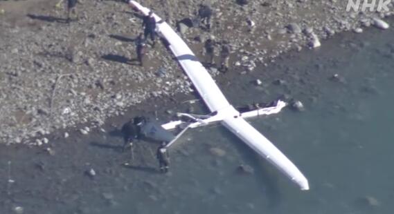 突发！日本北海道一架滑翔机坠落 两名乘客受重伤