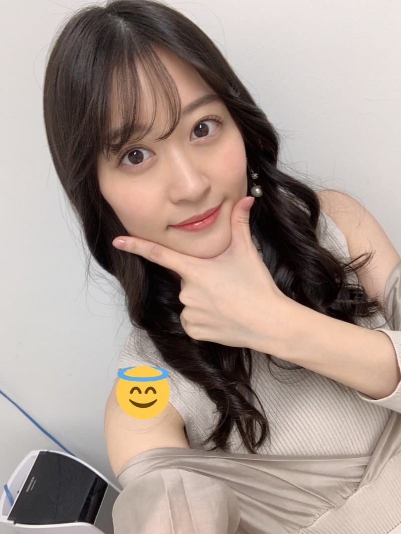 【蜗牛棋牌】大人才有的性感!NMB48前成员《上西恵》写真展现轻熟女的魅力!