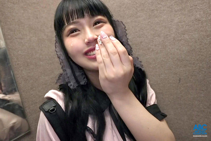 【EV扑克】白浜美羽个人介绍:出道初战的她紧张到狂飙眼泪!