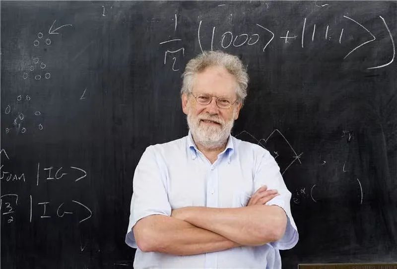 专访诺奖得主安东·蔡林格：把量子力学推到新的极限