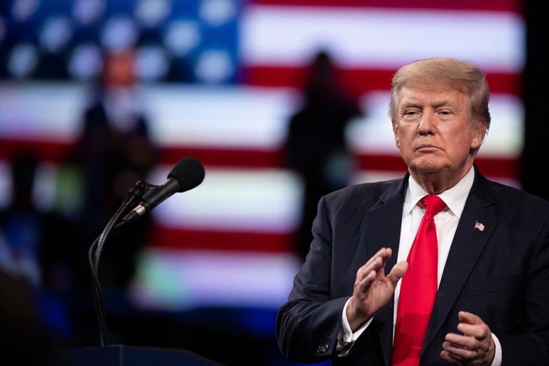 美媒：特朗普宣布参加总统大选后仍将面临调查