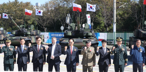 【蜗牛棋牌】今年订单额达170亿美元 韩国军火出口爆发式增长背后