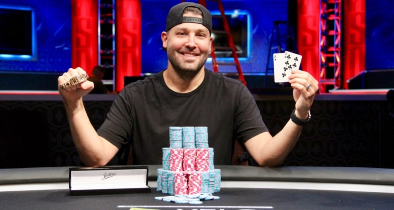 【EV扑克】WSOP线上金手链获得者被封号,只因为职牌圈没人认识他?