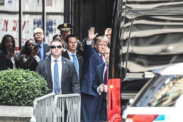 【蜗牛棋牌】公众为什么至今仍在关注特朗普?