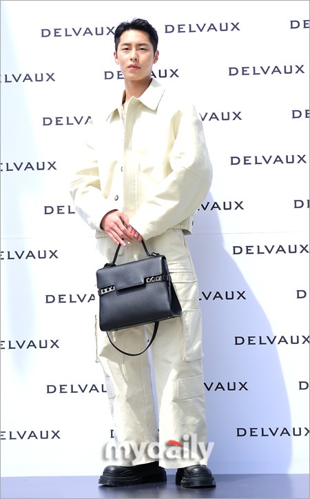 【蜗牛棋牌】Shownu李宰旭等韩国艺人首尔出席品牌活动