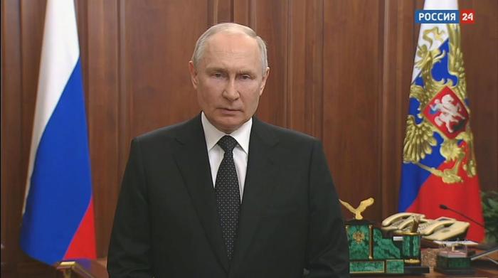俄国家杜马表示支持普京