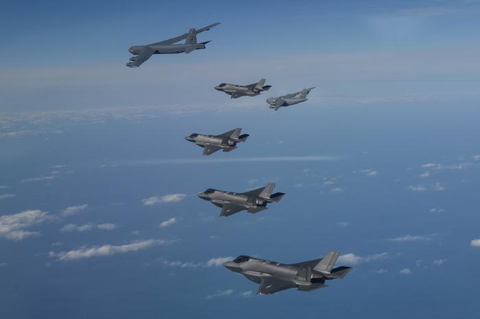 针对朝鲜？外媒：美韩130多架战机举行联合空中演习，模拟24小时作战