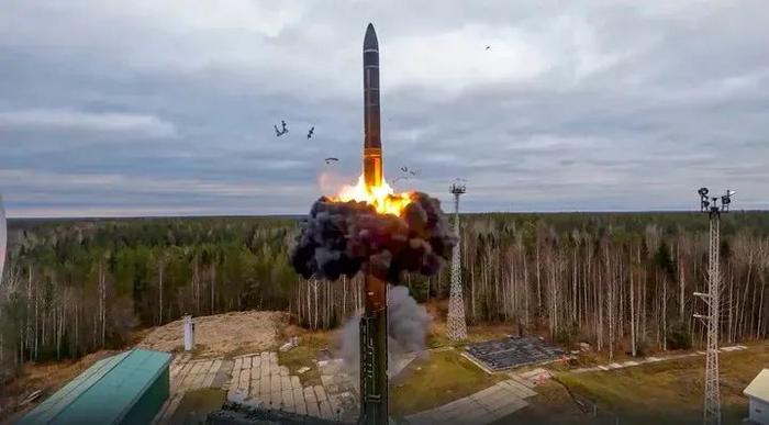 “7枚洲际导弹”，俄会提前24小时通知美国