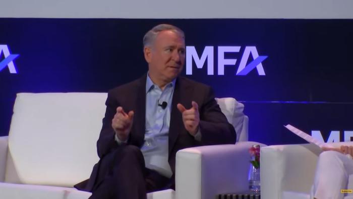 【蜗牛棋牌】美亿万富翁:看到比亚迪反超,我心都碎了