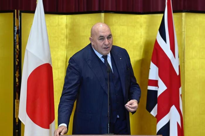 【蜗牛棋牌】意大利防长因疑似心包炎入院