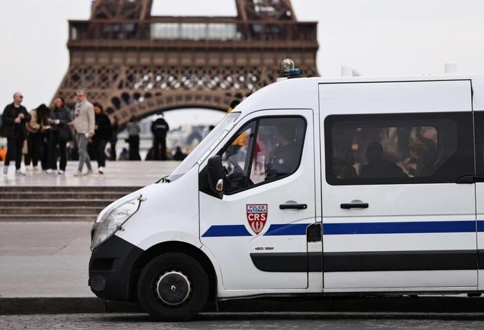 法国全国缉毒行动已逮捕1700余人