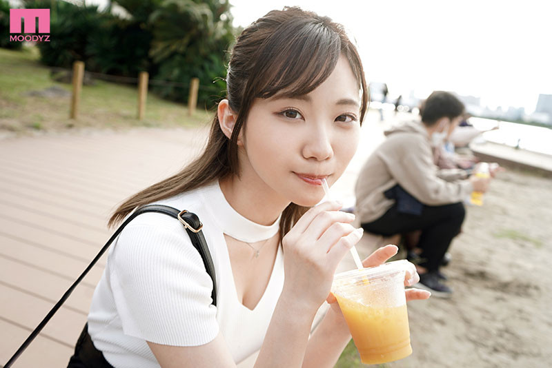 答案揭晓!之前才发完最后一片的超可爱Tiktok网红下一步是?【EV扑克下载】