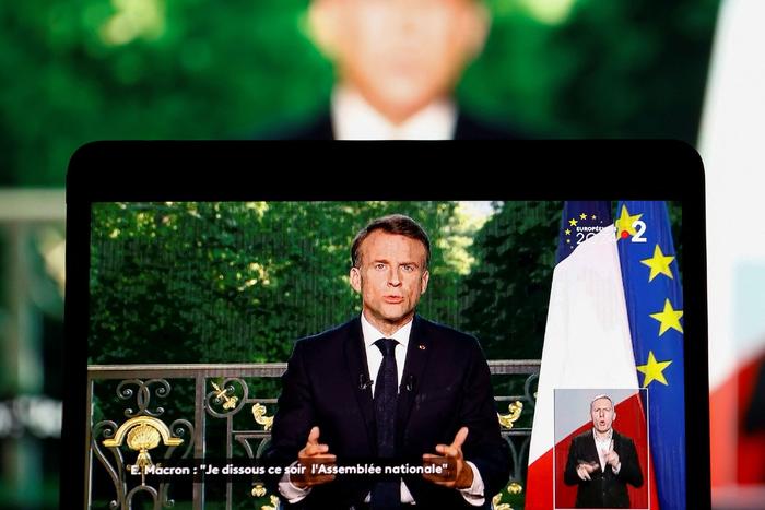 欧洲议会选举惨败，马克龙决定冒个险