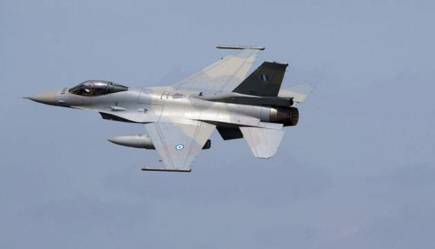 荷兰国防大臣：F-16战斗机将于近期抵达乌克兰